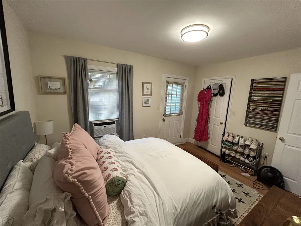 1 bed, 1 bath apartment for rent at 140 D St Unit 1, South Boston — photo 6 of 16