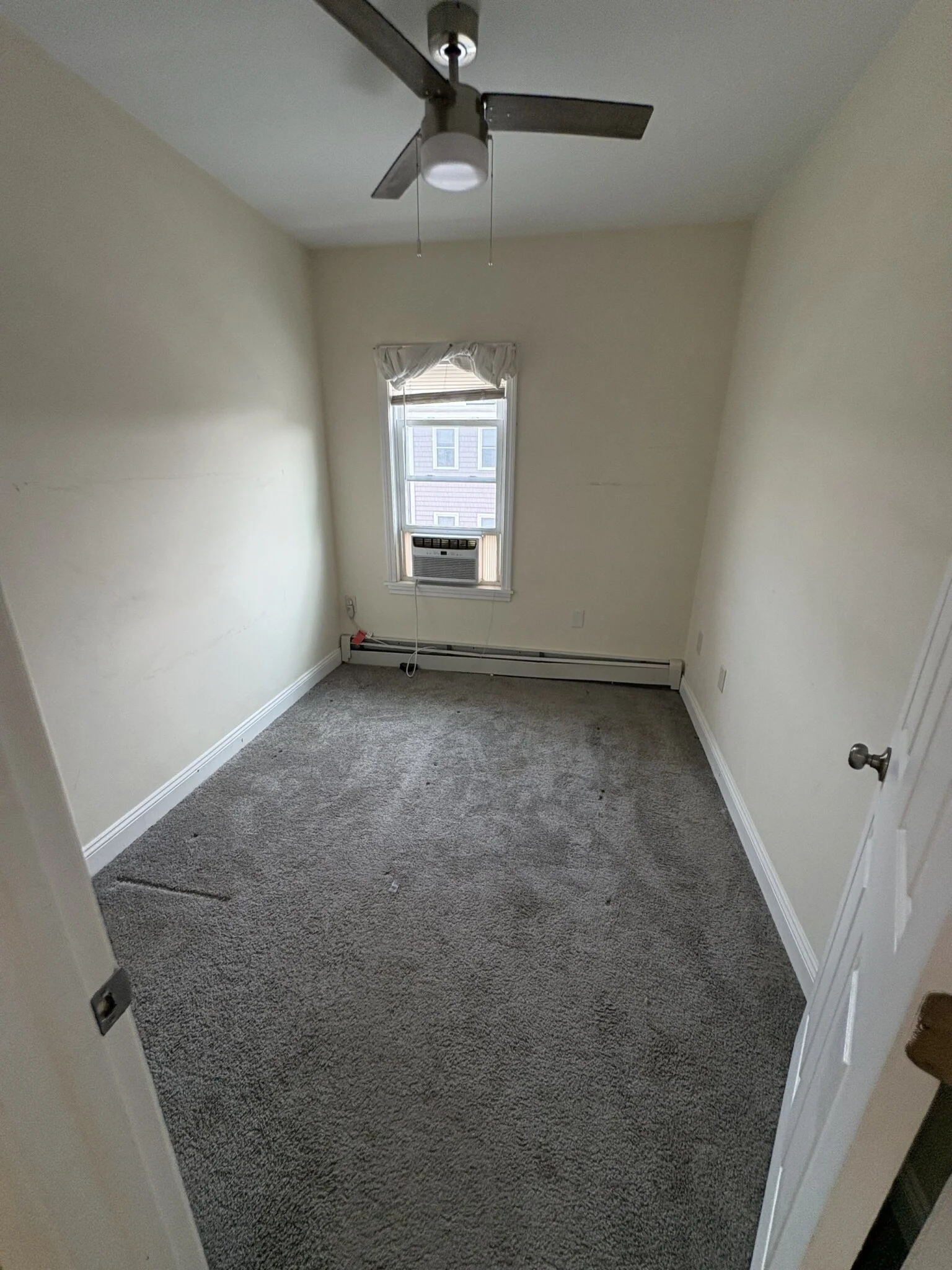 3 bed, 1.5 bath apartment for rent at 140 D St Unit 2, South Boston — photo 23 of 41