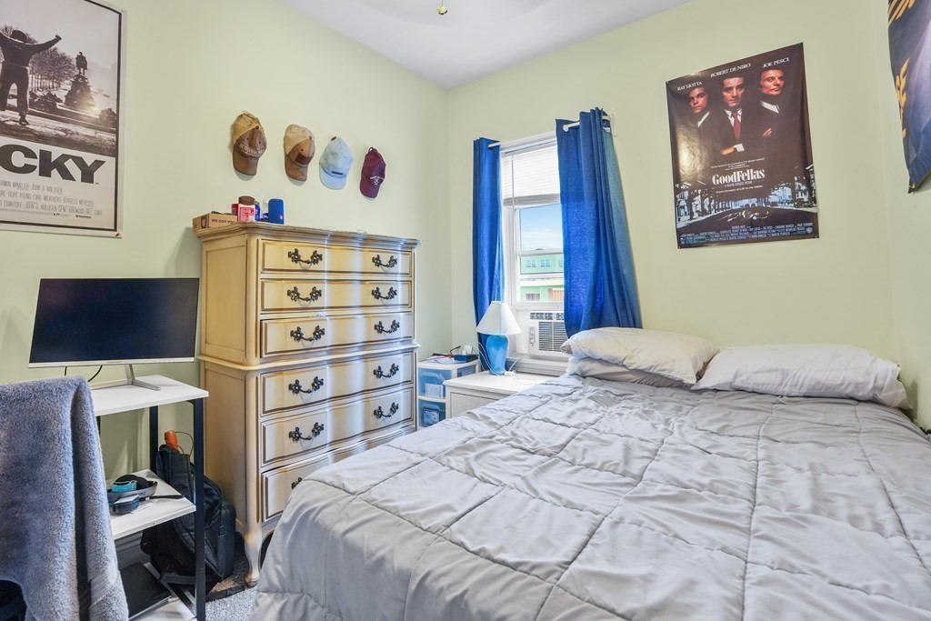 3 bed, 1.5 bath apartment for rent at 140 D St Unit 2, South Boston — photo 33 of 41