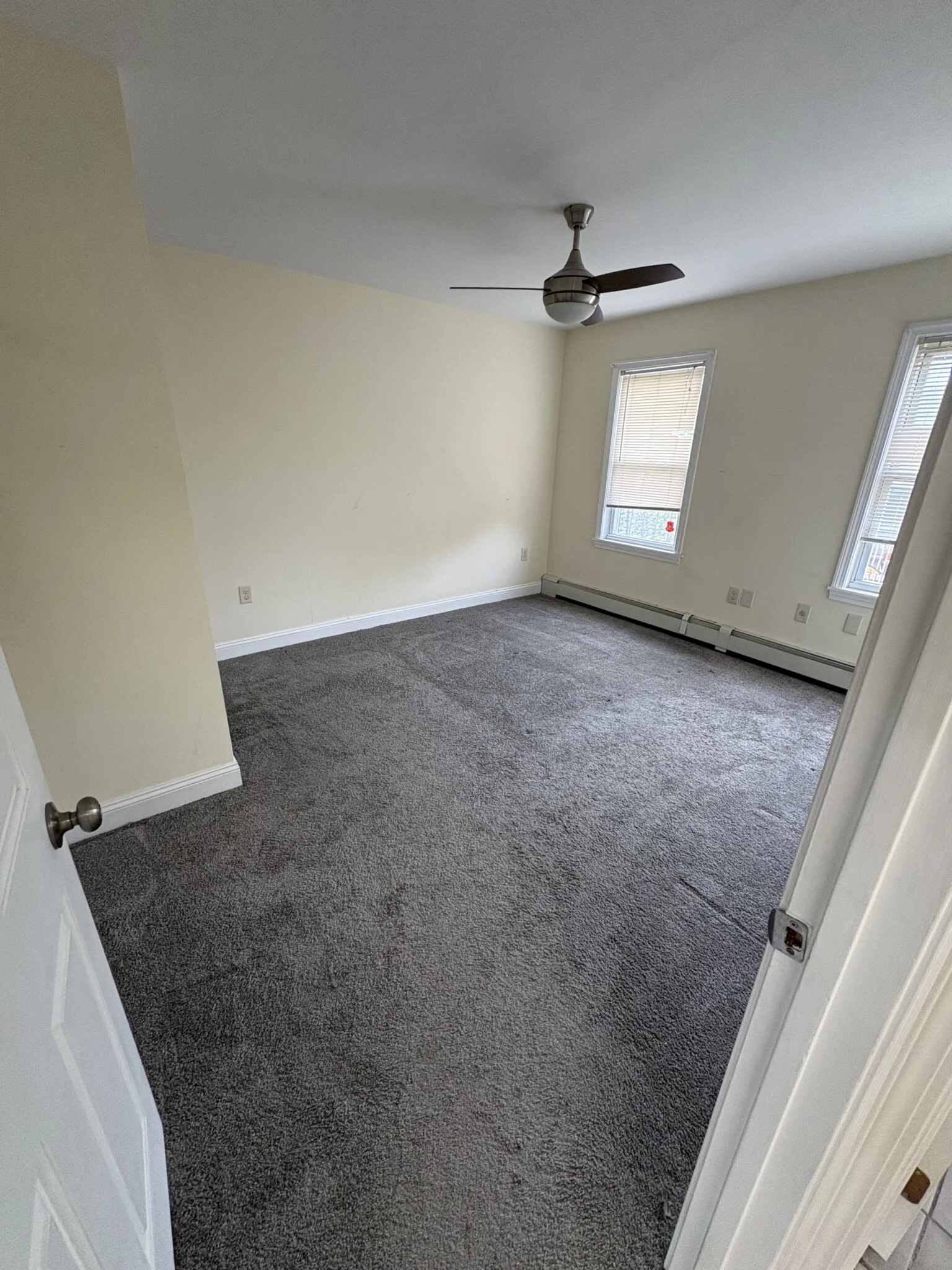 3 bed, 1.5 bath apartment for rent at 140 D St Unit 2, South Boston — photo 17 of 41