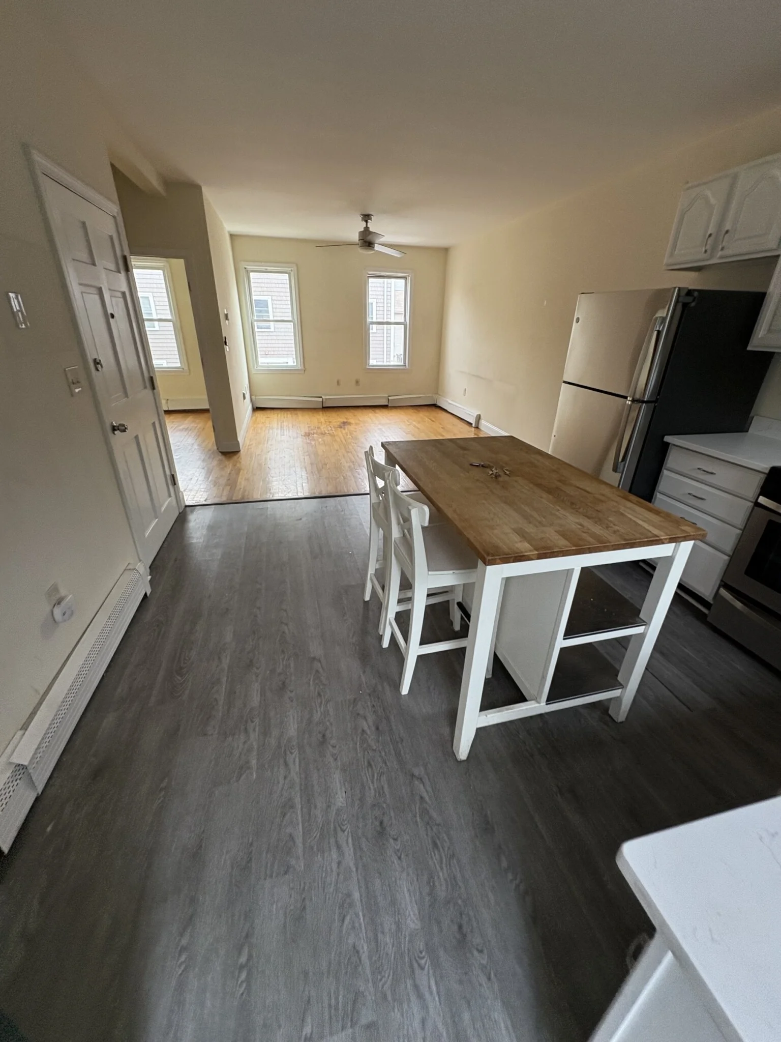 3 bed, 1.5 bath apartment for rent at 140 D St Unit 2, South Boston — photo 8 of 41