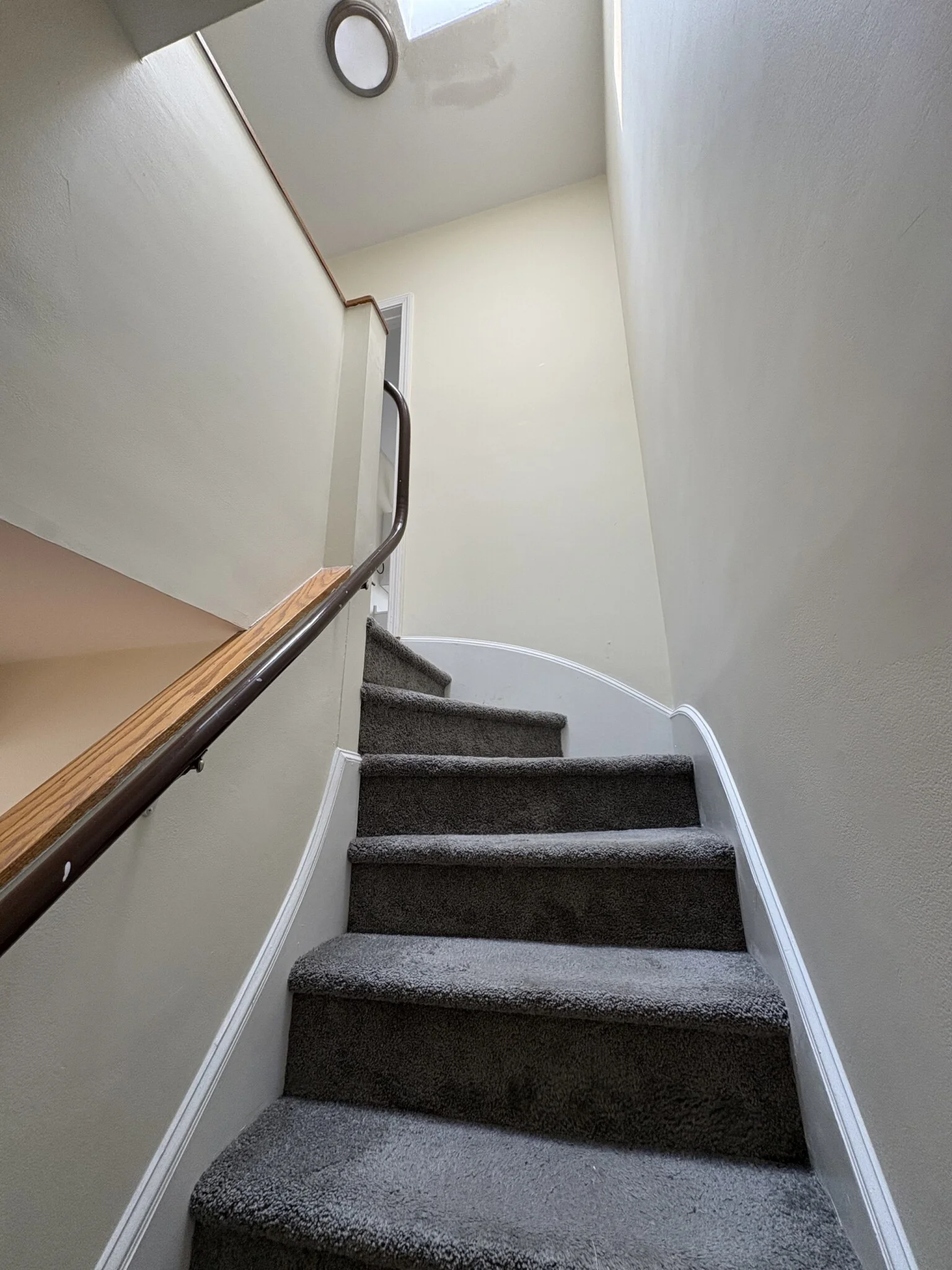3 bed, 1.5 bath apartment for rent at 140 D St Unit 2, South Boston — photo 12 of 41