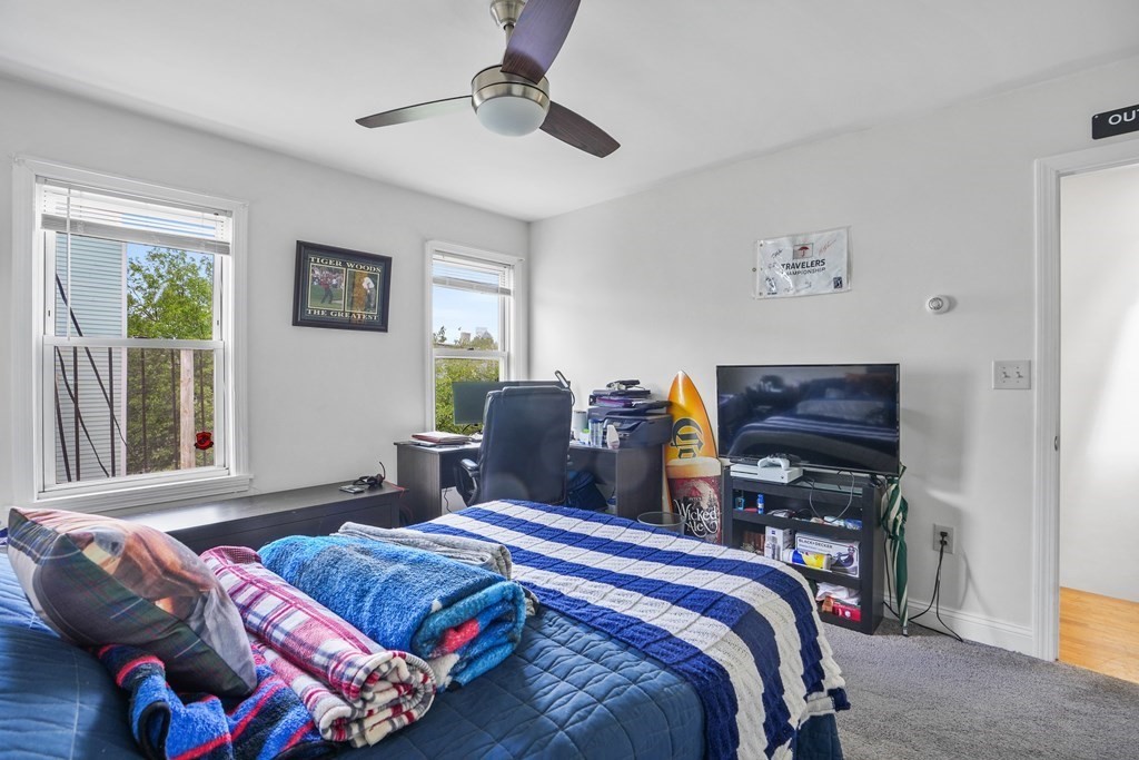 3 bed, 1.5 bath apartment for rent at 140 D St Unit 2, South Boston — photo 32 of 41