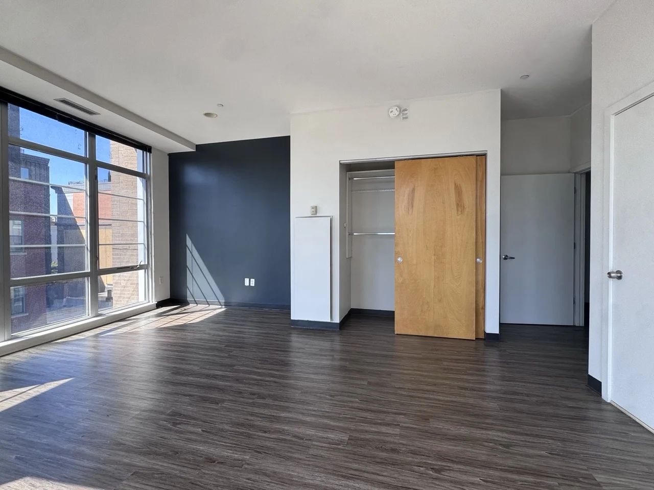 3 bed, 2 bath apartment for rent at 140 East Berkeley St Unit 501, South End — photo 2 of 16
