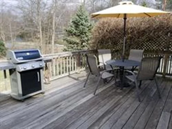 3 bed, 2 bath apartment for rent at 140 Elm St Unit 2, Andover — photo 21 of 24