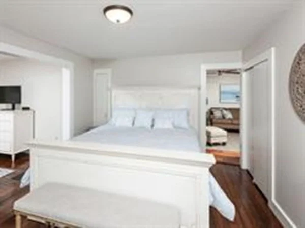 3 bed, 2 bath apartment for rent at 140 Elm St Unit 2, Andover — photo 17 of 24