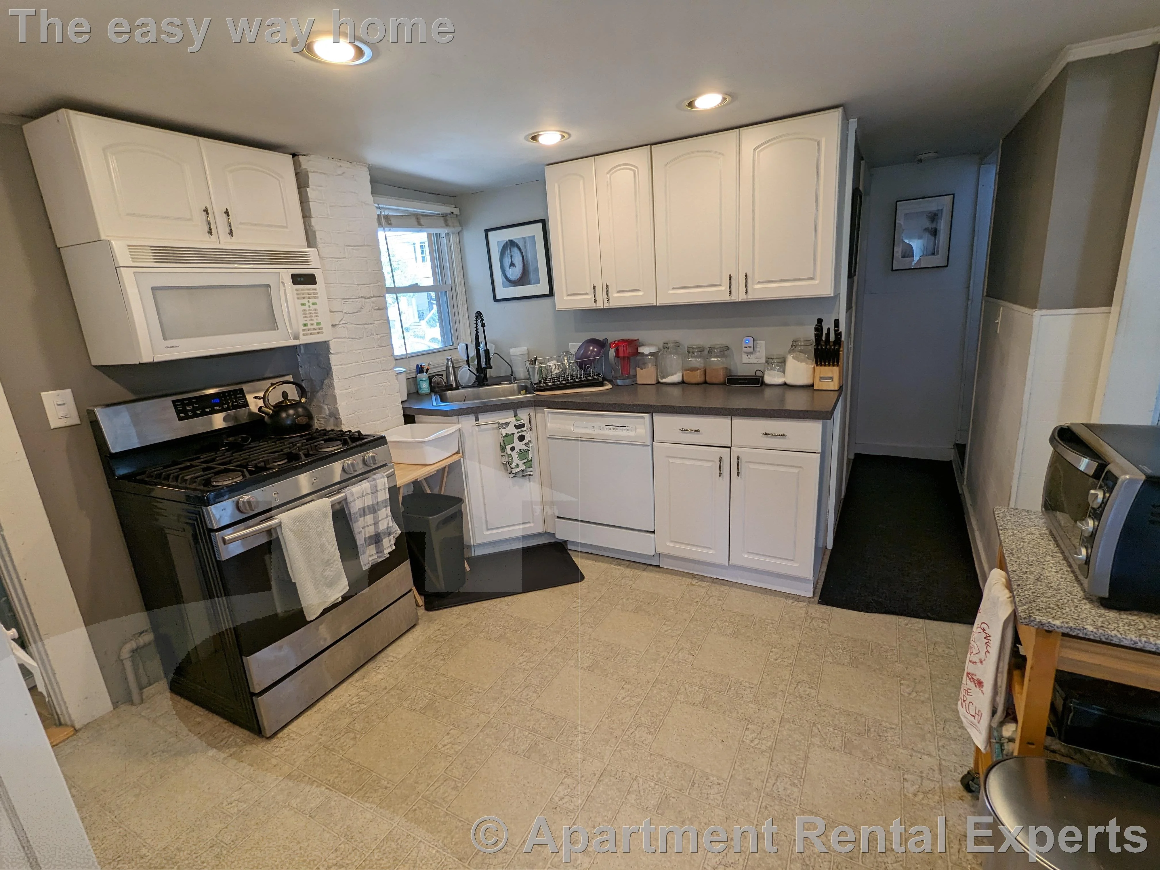 2 bed, 1 bath apartment for rent at 140 Grove St, Melrose — photo 10 of 36