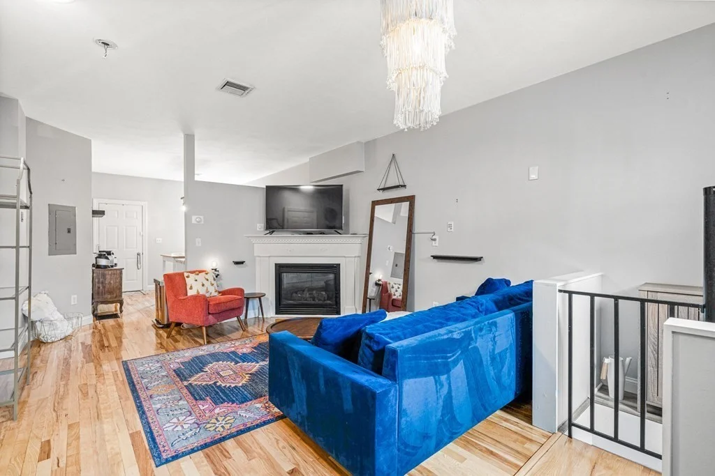 2 bed, 1 bath apartment for rent at 140 K St Unit 1, Boston — photo 5 of 19