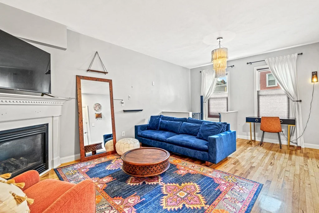 2 bed, 1 bath apartment for rent at 140 K St Unit 1, Boston