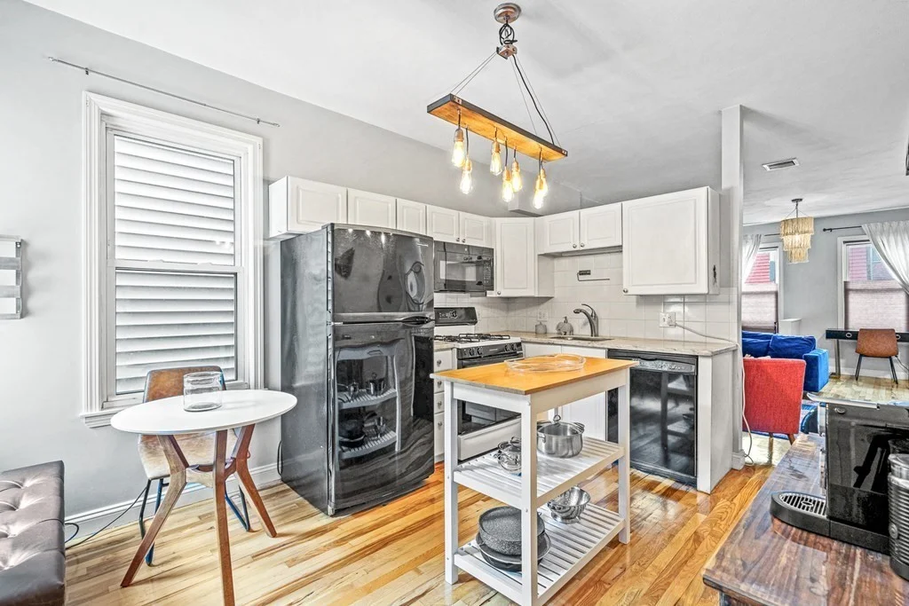 2 bed, 1 bath apartment for rent at 140 K St Unit 1, Boston — photo 9 of 19