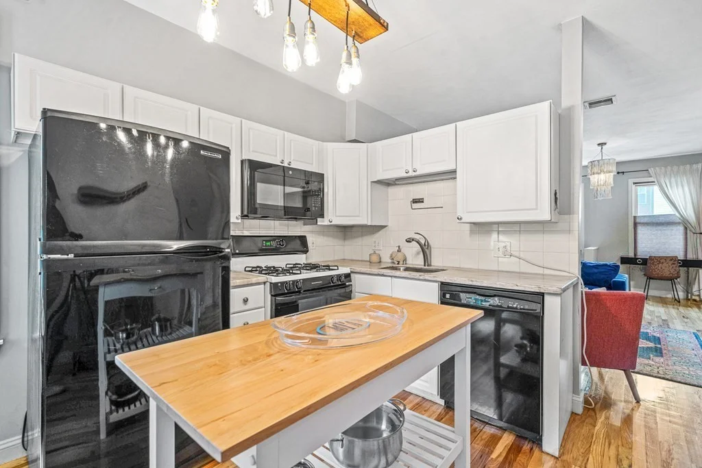 2 bed, 1 bath apartment for rent at 140 K St Unit 1, Boston — photo 7 of 19