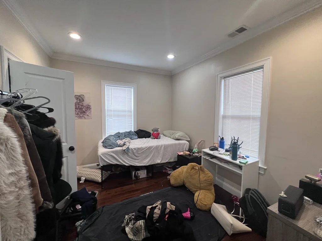 4 bed, 2 bath apartment for rent at 140 Marcella St Unit 4, Mission Hill — photo 10 of 14