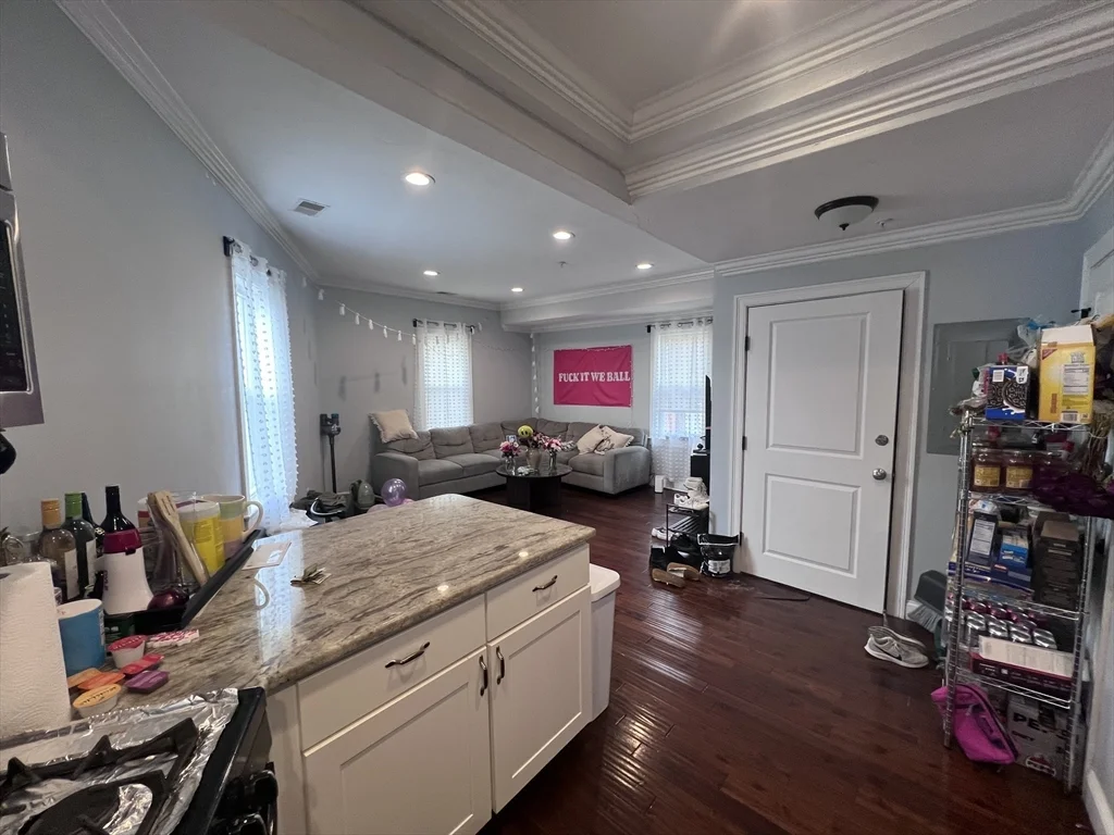 4 bed, 2 bath apartment for rent at 140 Marcella St Unit 4, Mission Hill — photo 4 of 14