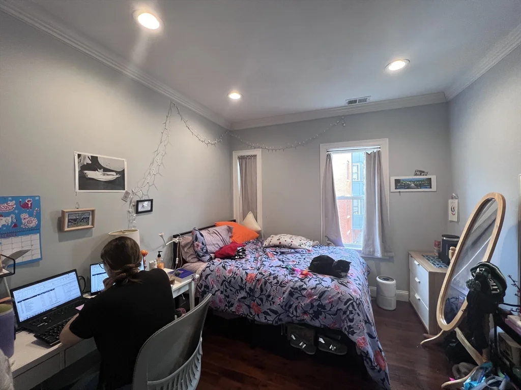 4 bed, 2 bath apartment for rent at 140 Marcella St Unit 4, Mission Hill — photo 6 of 14