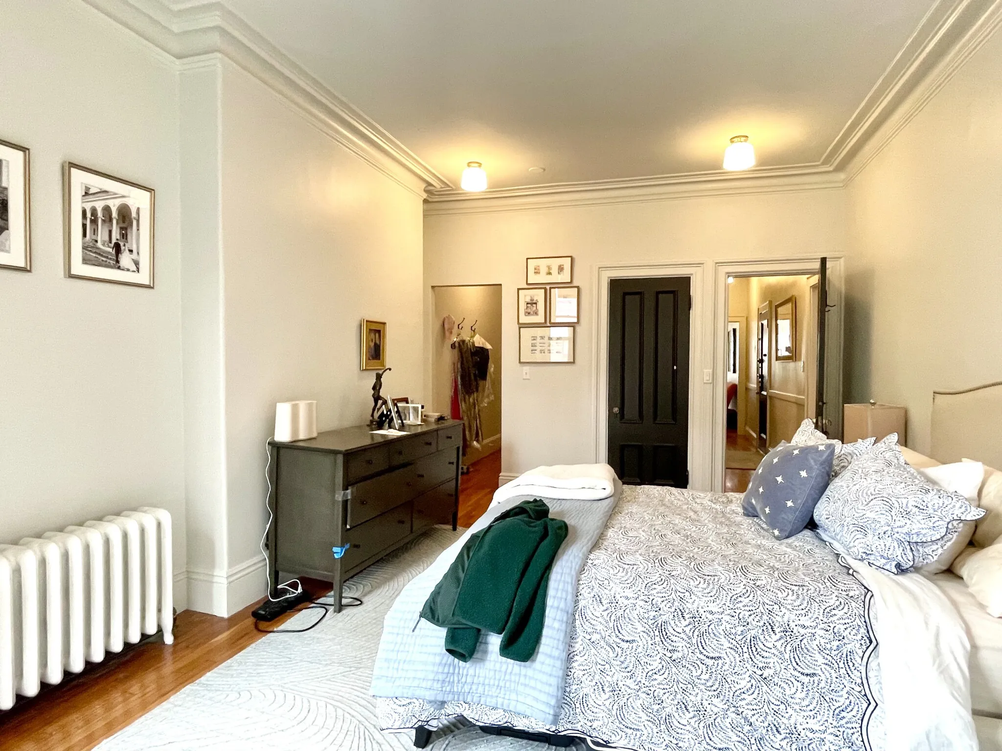 2 bed, 2 bath apartment for rent at 140 Marlborough St Unit 3, Back Bay — photo 9 of 12