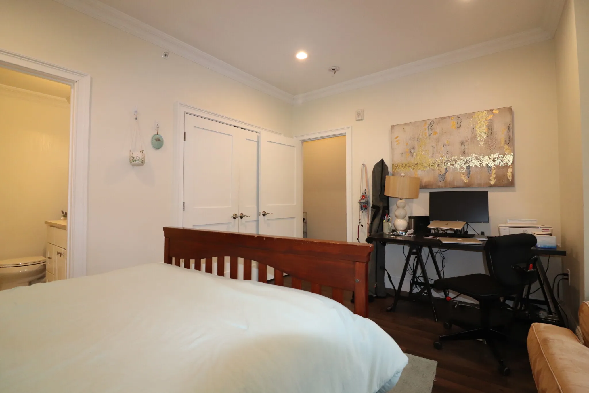 4 bed, 2 bath apartment for rent at 140 Minden St Unit 1, Jamaica Plain — photo 16 of 22
