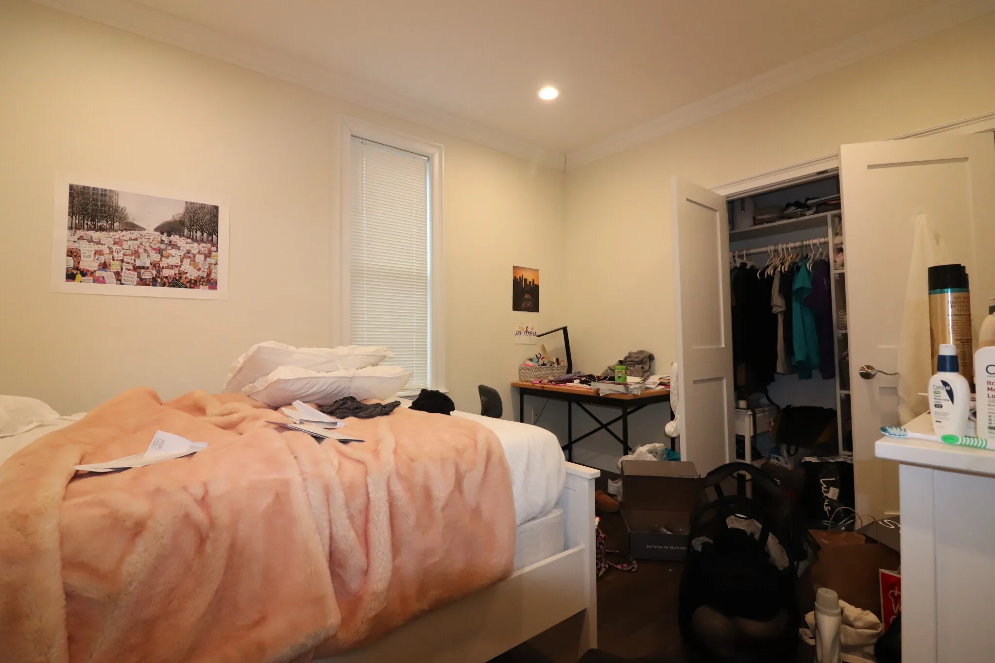 4 bed, 2 bath apartment for rent at 140 Minden St Unit 1, Jamaica Plain — photo 20 of 22