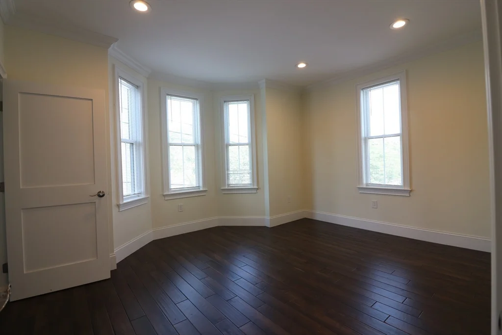 4 bed, 2 bath apartment for rent at 140 Minden St Unit 2, Jamaica Plain — photo 12 of 14