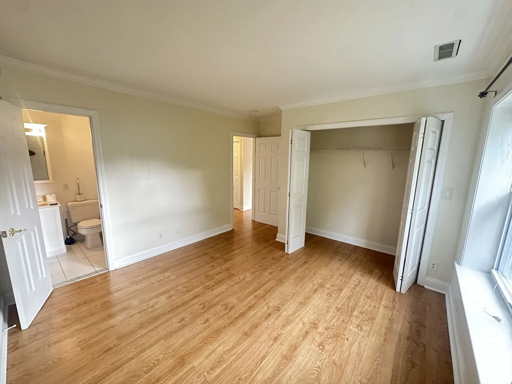 3 bed, 2 bath apartment for rent at 140 Newton St Unit 5, Brighton — photo 8 of 15