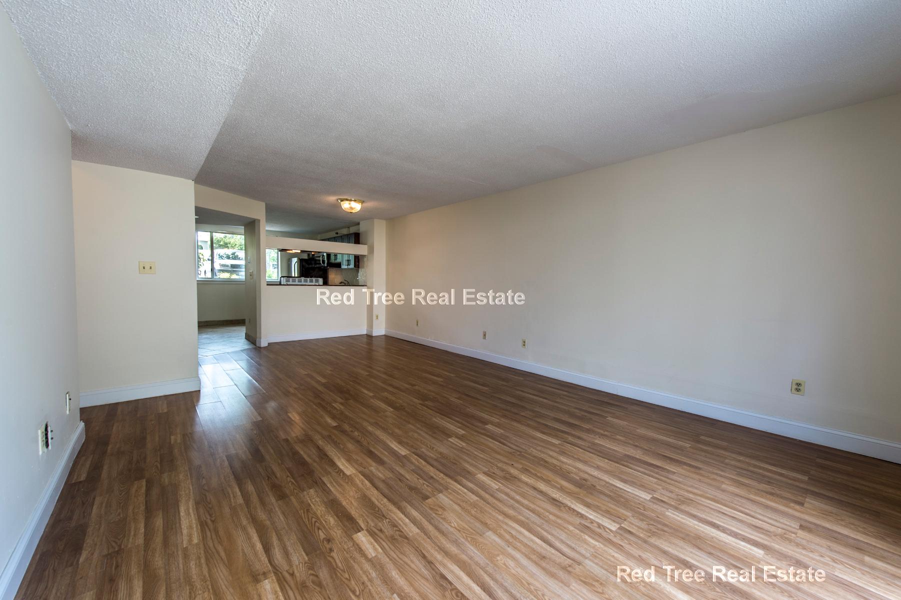 3 bed, 1.5 bath apartment for rent at 140 North Beacon St Unit B4, Brighton — photo 3 of 5