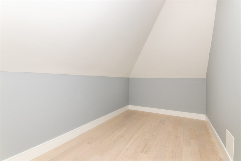 4 bed, 4+ bath apartment for rent at 140 Otis St Unit 1, East Cambridge — photo 26 of 39