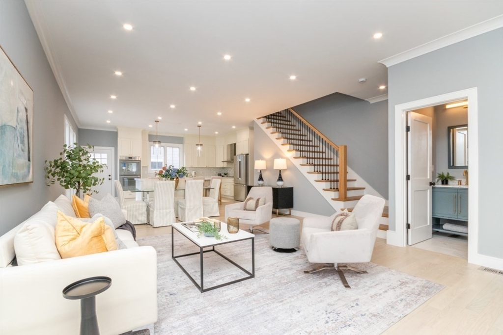 4 bed, 4+ bath apartment for rent at 140 Otis St Unit 1, East Cambridge — photo 1 of 39