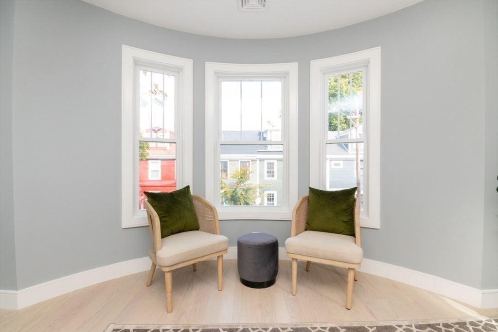 4 bed, 4+ bath apartment for rent at 140 Otis St Unit 1, East Cambridge — photo 13 of 39