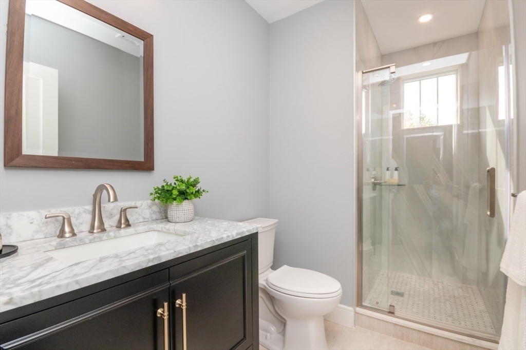 4 bed, 4+ bath apartment for rent at 140 Otis St Unit 1, East Cambridge — photo 18 of 39