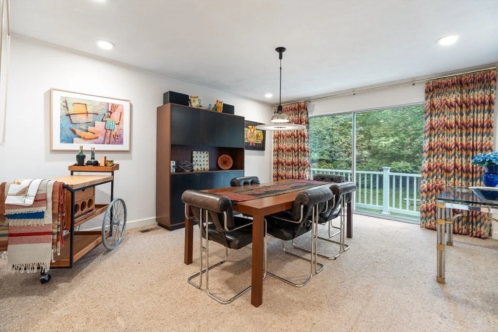4 bed, 3 bath apartment for rent at 140 Paulson Rd, Waban — photo 3 of 10