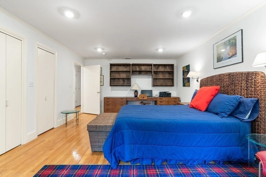 4 bed, 3 bath apartment for rent at 140 Paulson Rd, Waban — photo 6 of 10