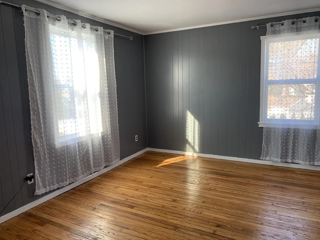 2 bed, 1 bath apartment for rent at 140 Pinehurst Ave Unit 2, Swansea — photo 4 of 12