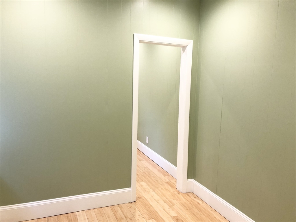 4 bed, 2 bath apartment for rent at 140 Prince St Unit 5-6, North End — photo 10 of 21
