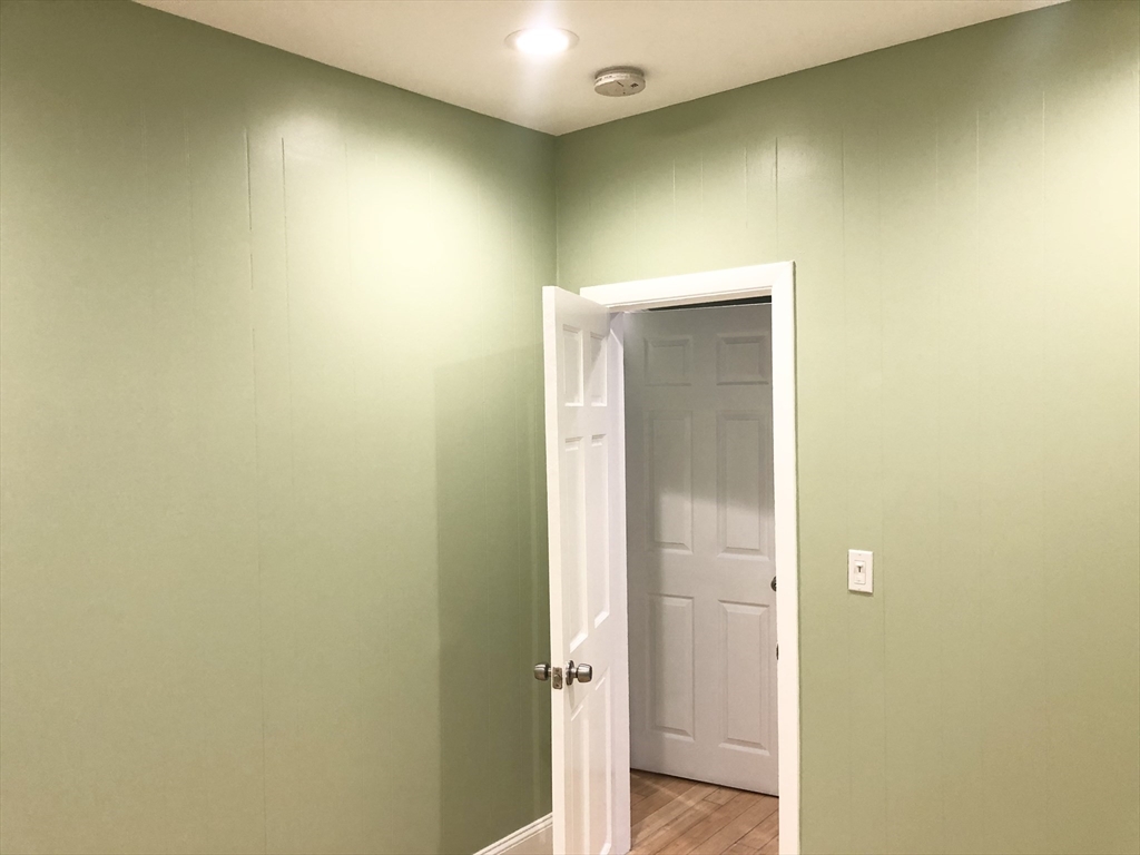 4 bed, 2 bath apartment for rent at 140 Prince St Unit 5-6, North End — photo 11 of 21