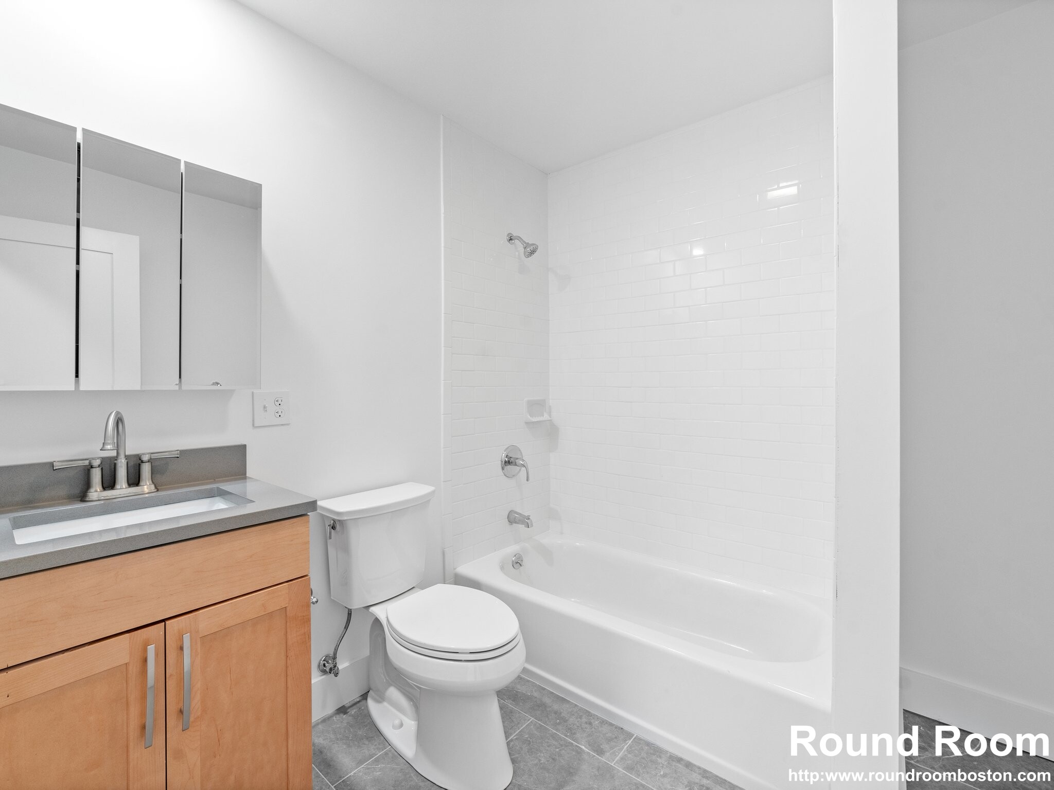 3 bed, 2.5 bath apartment for rent at 140 Prospect St Unit 1, The Port — photo 2 of 14