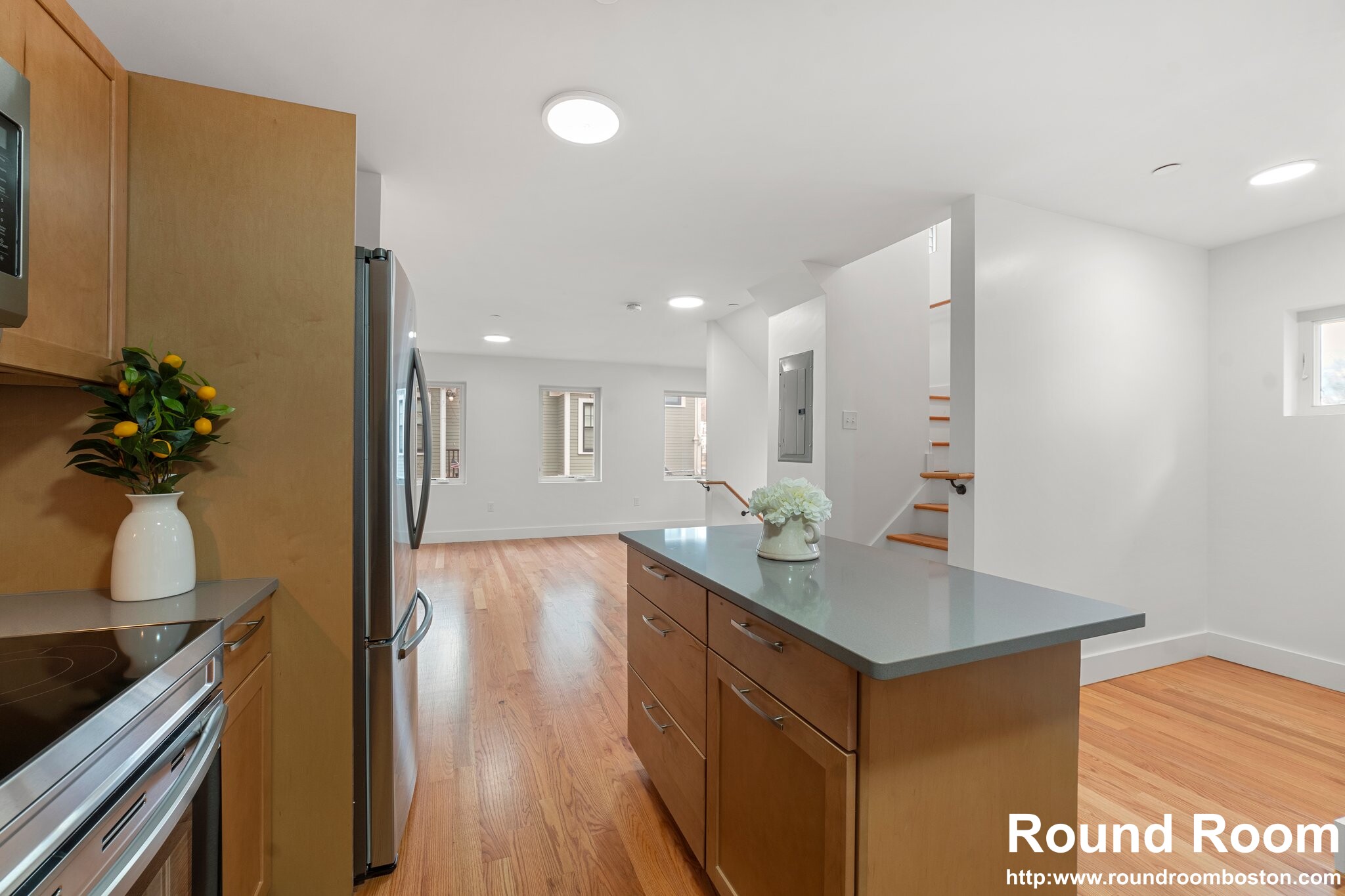 3 bed, 2.5 bath apartment for rent at 140 Prospect St Unit 3, The Port — photo 3 of 14