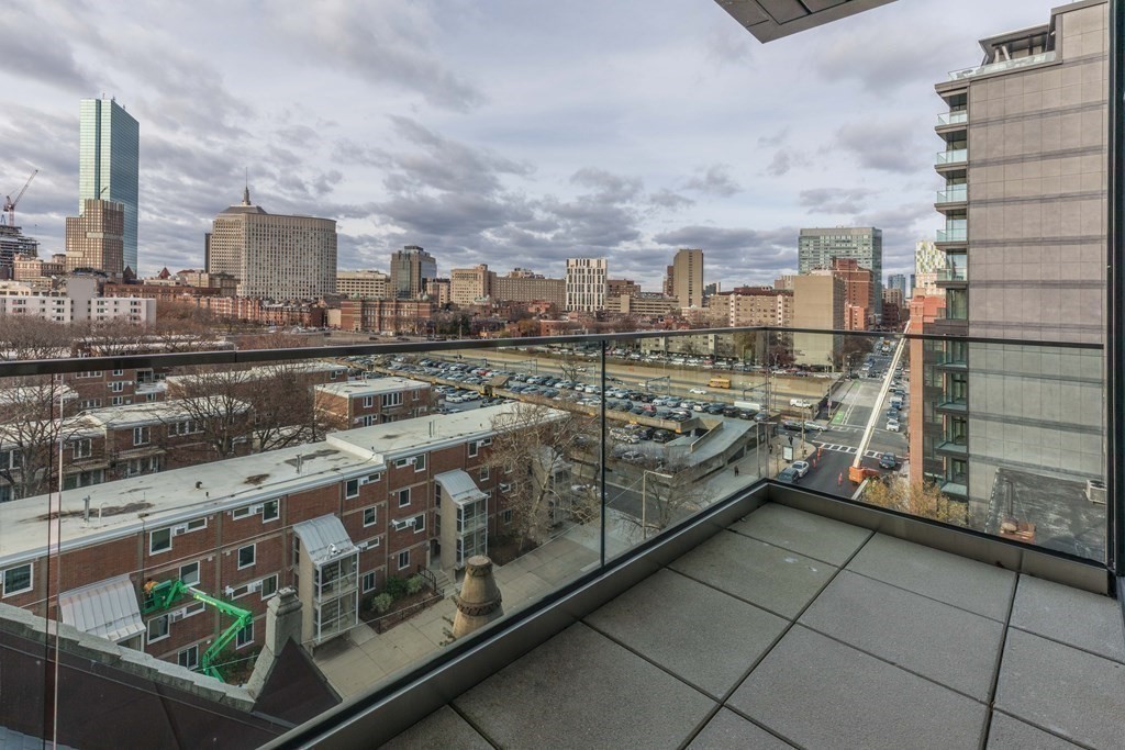 4 bed, 3 bath apartment for rent at 140 Shawmut Ave Unit 7A, South End — photo 14 of 16