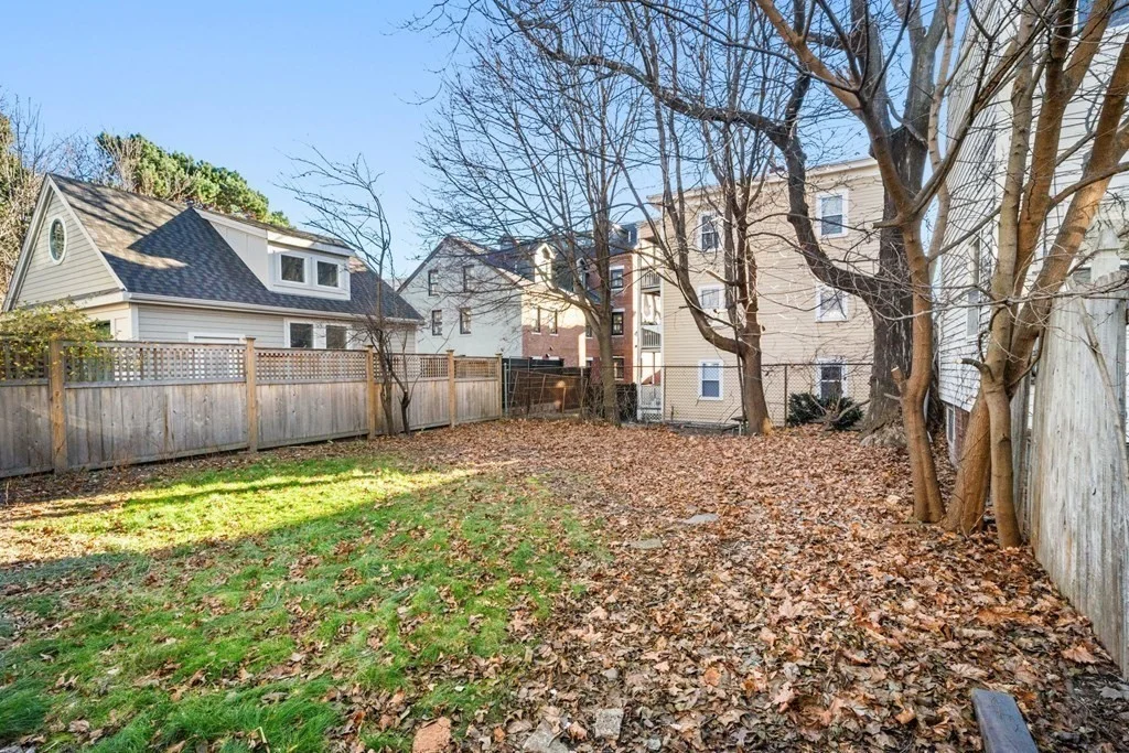 1 bed, 1 bath apartment for rent at 140 Thorndike St Unit 1, Cambridge — photo 7 of 9
