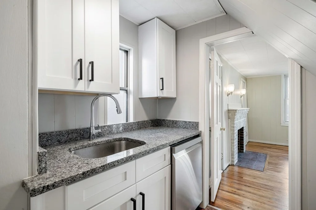 1 bed, 1 bath apartment for rent at 140 Thorndike St Unit 1, Cambridge — photo 3 of 9