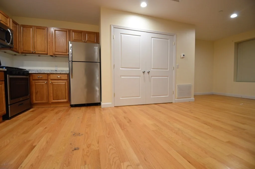 1 bed, 1 bath apartment for rent at 140 Union St Unit 405, East Lynn — photo 2 of 22