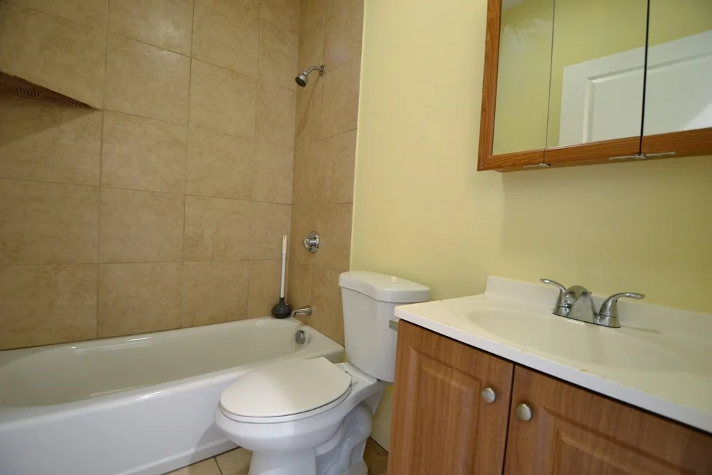 Studio bed, 1 bath apartment for rent at 140 Union St Unit 406, East Lynn — photo 5 of 5