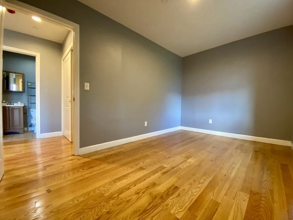 2 bed, 1 bath apartment for rent at 140 Union St Unit 409, East Lynn — photo 6 of 14