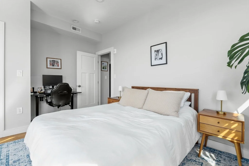 2 bed, 1 bath apartment for rent at 1400 Columbia Rd Unit 3, South Boston — photo 16 of 28