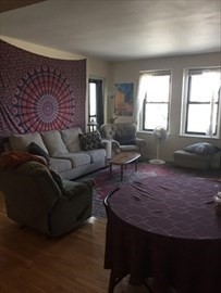 3 bed, 1 bath apartment for rent at 1400 Commonwealth Ave Unit 10, Allston — photo 8 of 9