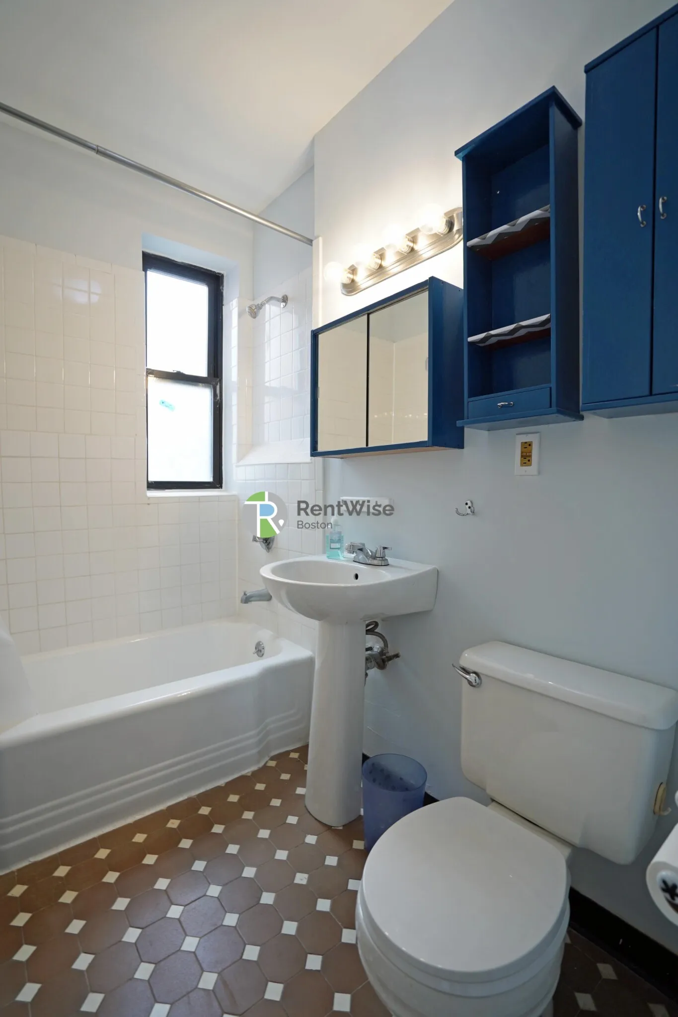 2 bed, 1 bath apartment for rent at 1400 Commonwealth Ave Unit 15, Allston — photo 19 of 25