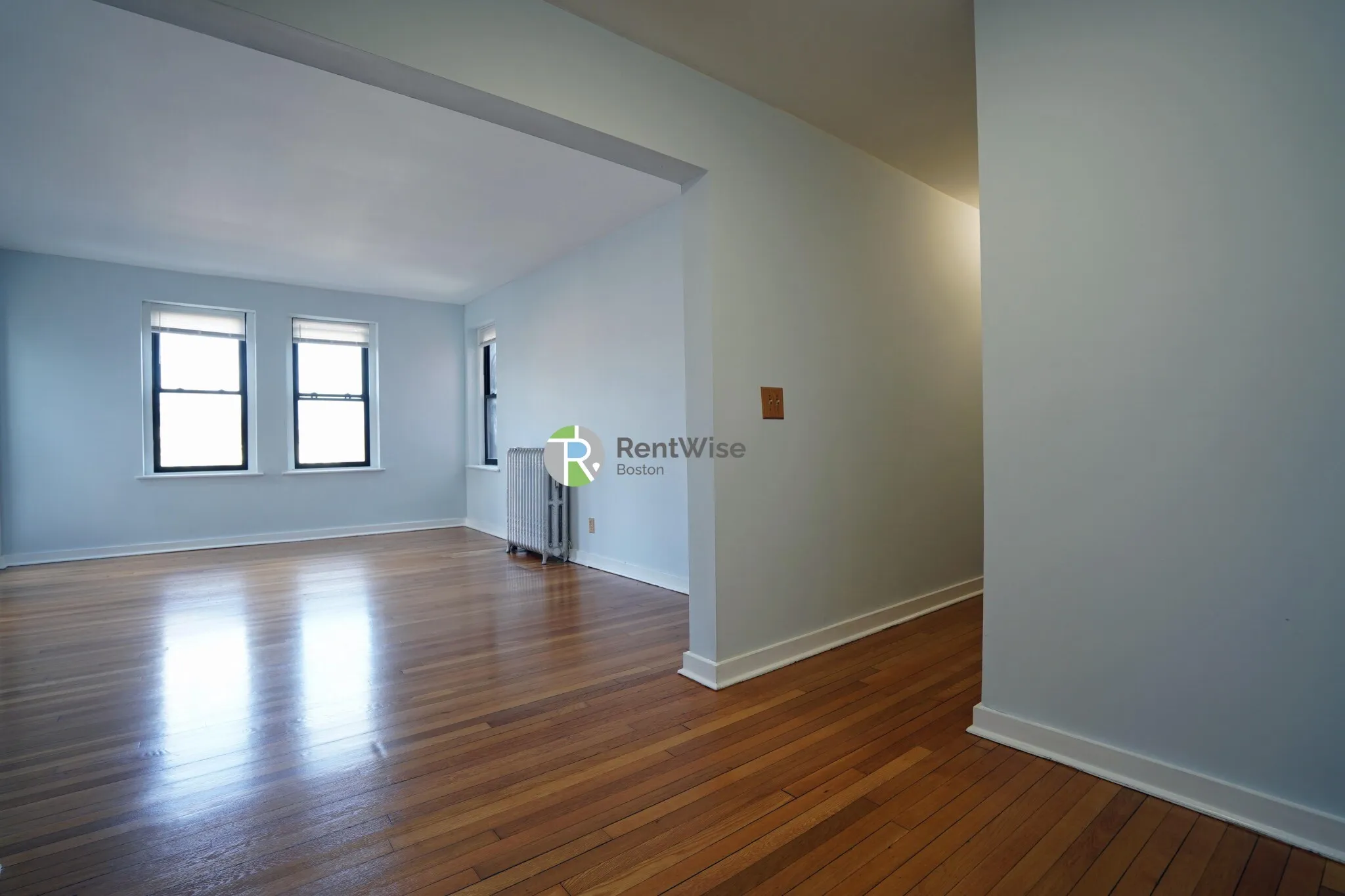 2 bed, 1 bath apartment for rent at 1400 Commonwealth Ave Unit 15, Allston — photo 2 of 25