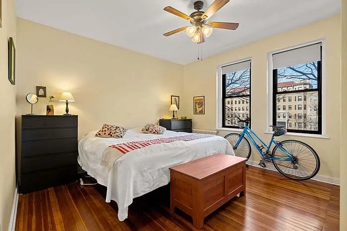 2 bed, 1 bath apartment for rent at 1400 Commonwealth Ave Unit 6, Allston — photo 8 of 13