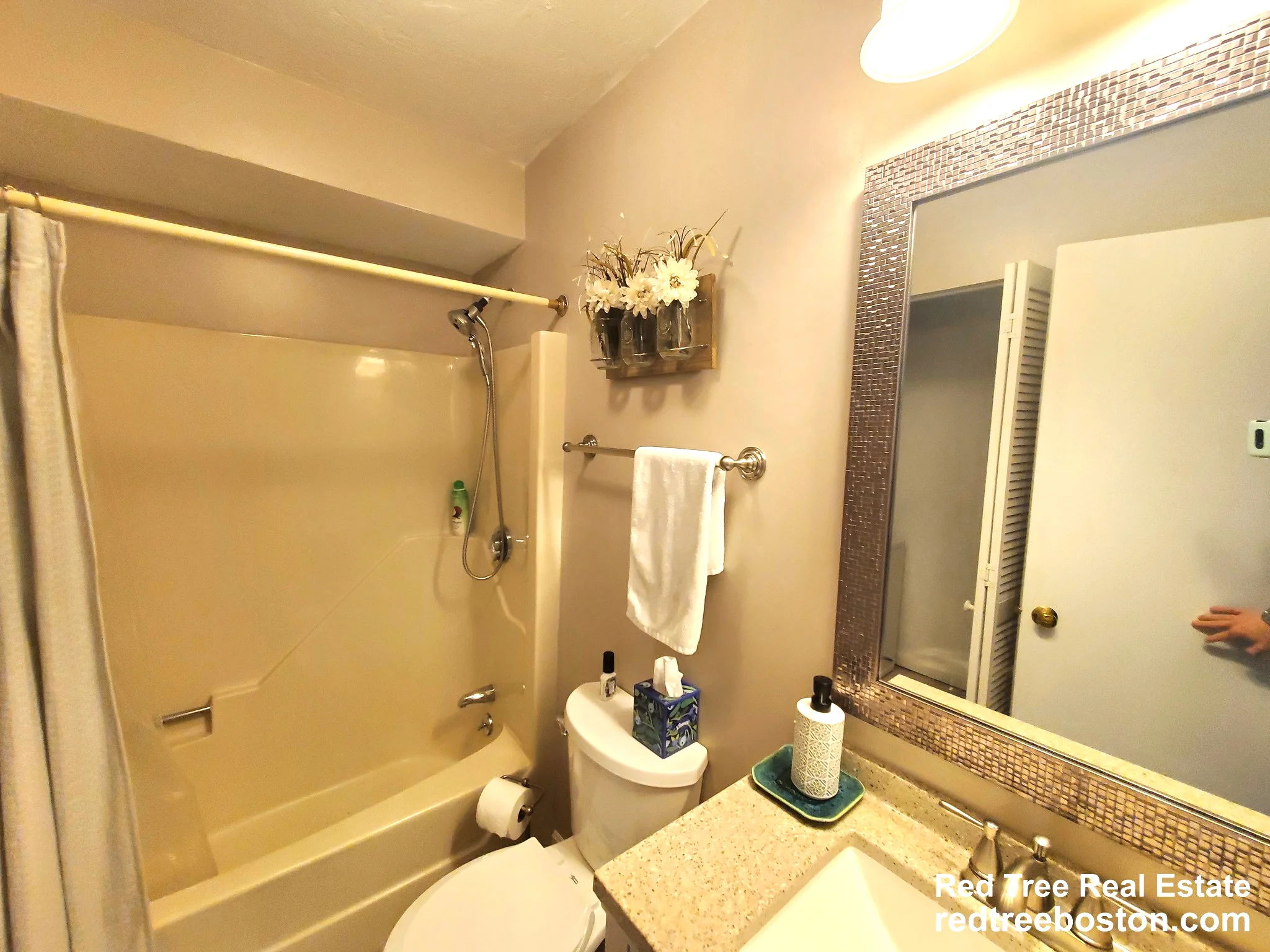 3 bed, 2.5 bath apartment for rent at 1400 Lagrange St Unit 1409, West Roxbury — photo 13 of 20