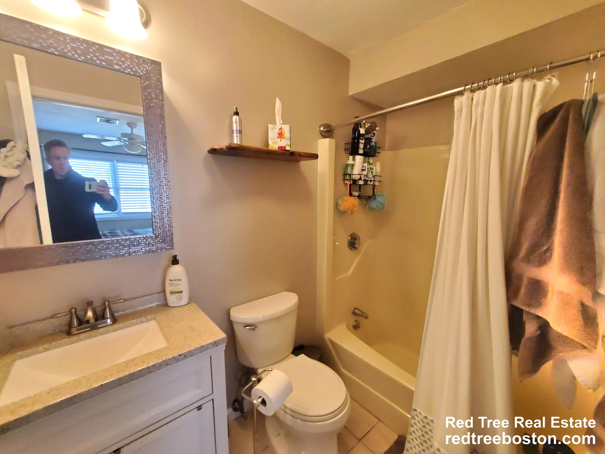 3 bed, 2.5 bath apartment for rent at 1400 Lagrange St Unit 1409, West Roxbury — photo 10 of 20