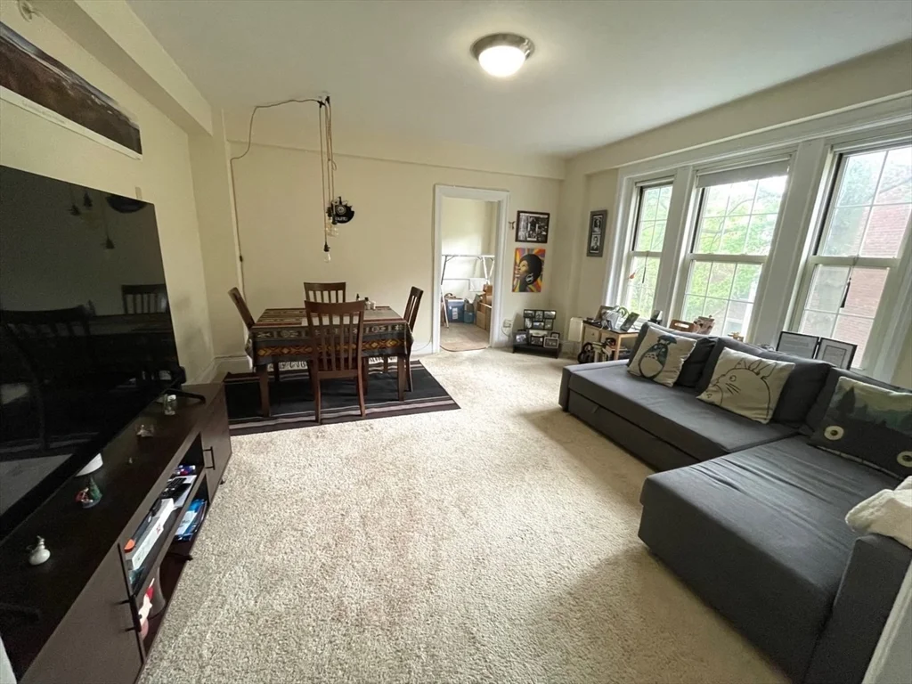 1 bed, 1 bath apartment for rent at 1401 Beacon St Unit 306, Coolidge Corner — photo 3 of 8