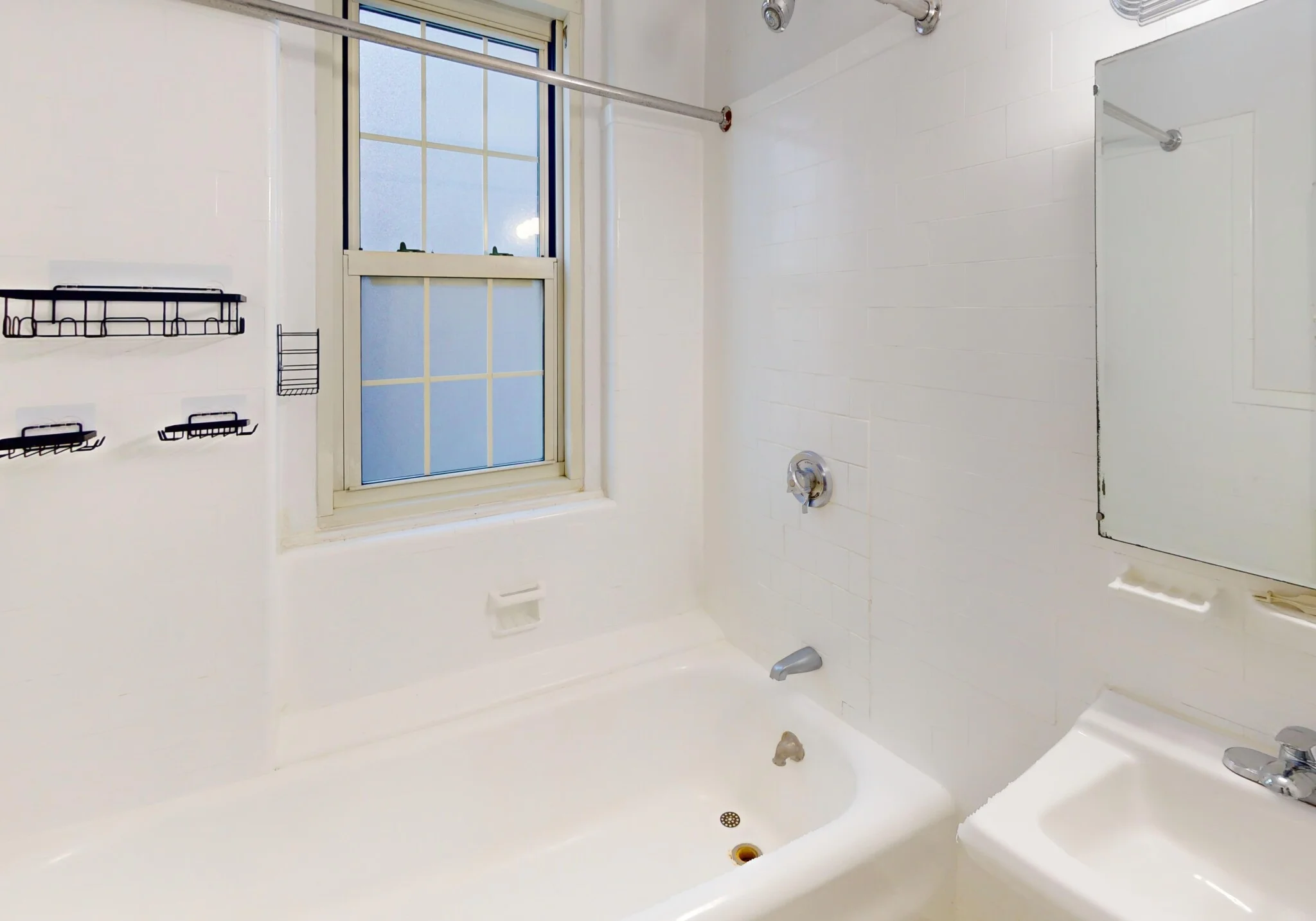 1 bed, 1 bath apartment for rent at 1401 Beacon St Unit 406, Coolidge Corner — photo 8 of 12